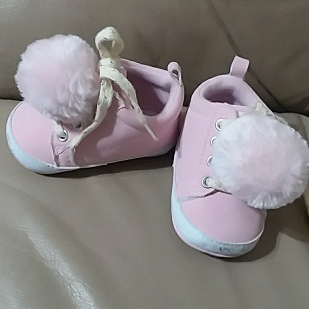 🎀Pink sneakers🎀